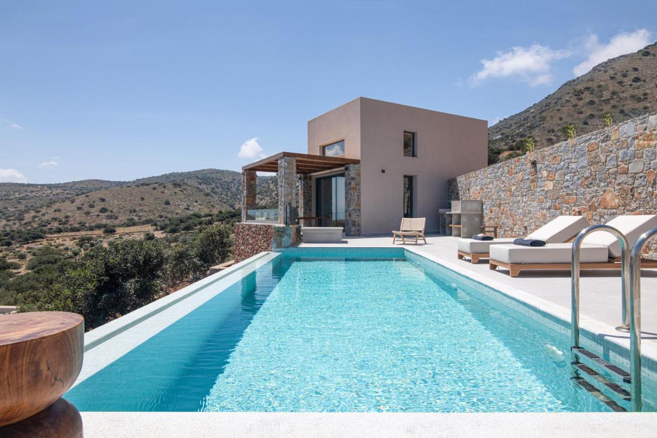 Villa Standard