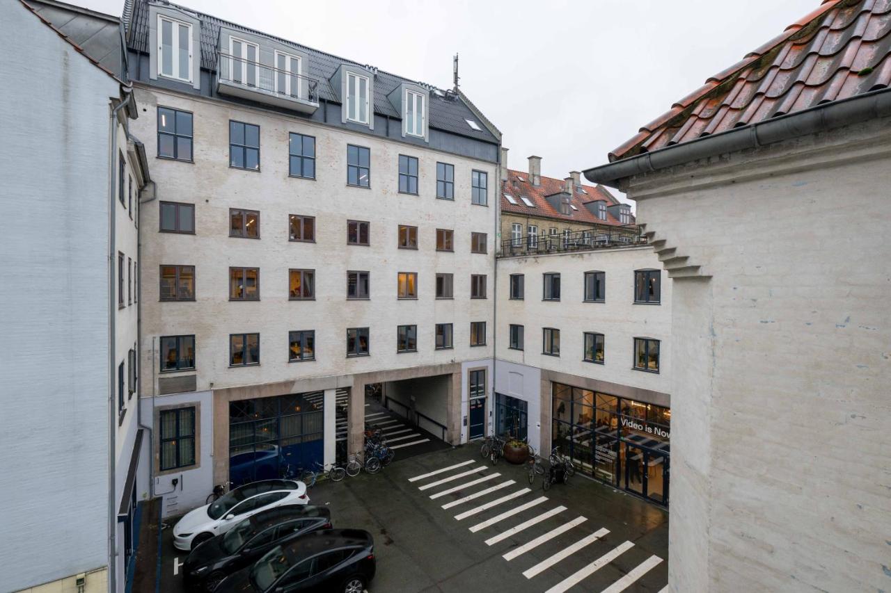 Spacious Nørrebro Stay for Groups & Families - Bed and Breakfast Kopenhagen