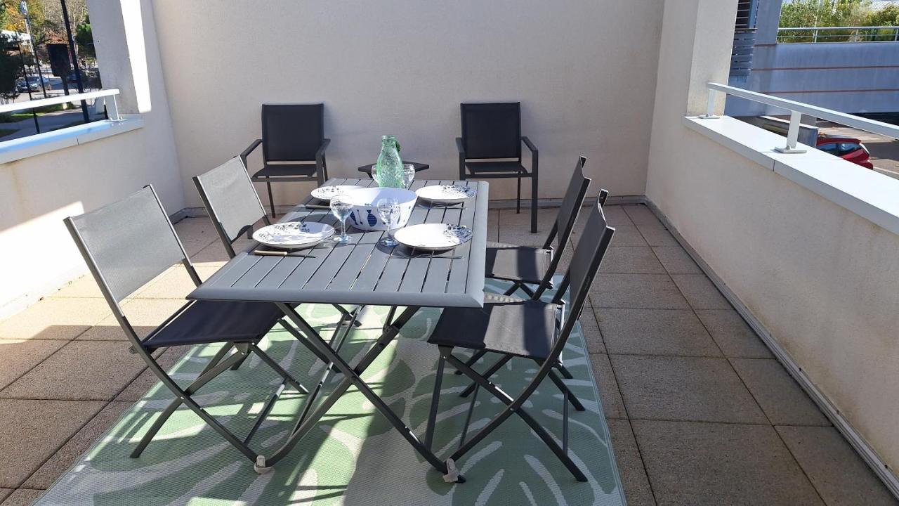 Paisible appartement central avec terrasse - B&B