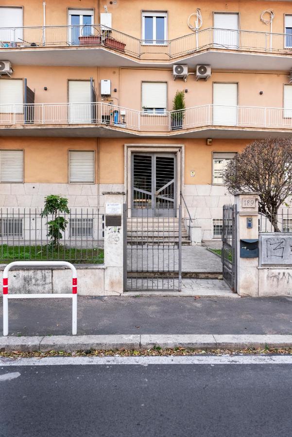 GoldStar apartments - B&B Rome
