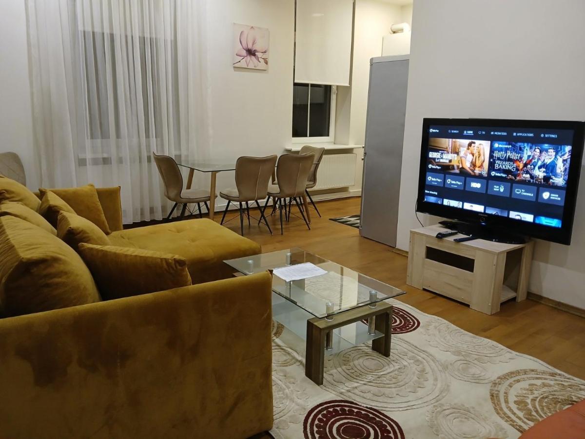 Donelaičio 42 - B&B