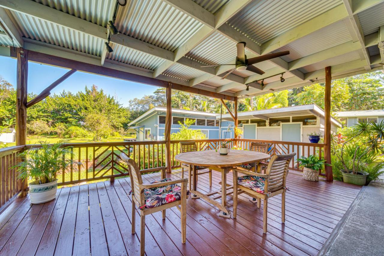 Keaau Apartment on Beautiful Acre with Pool and Deck! - B&B