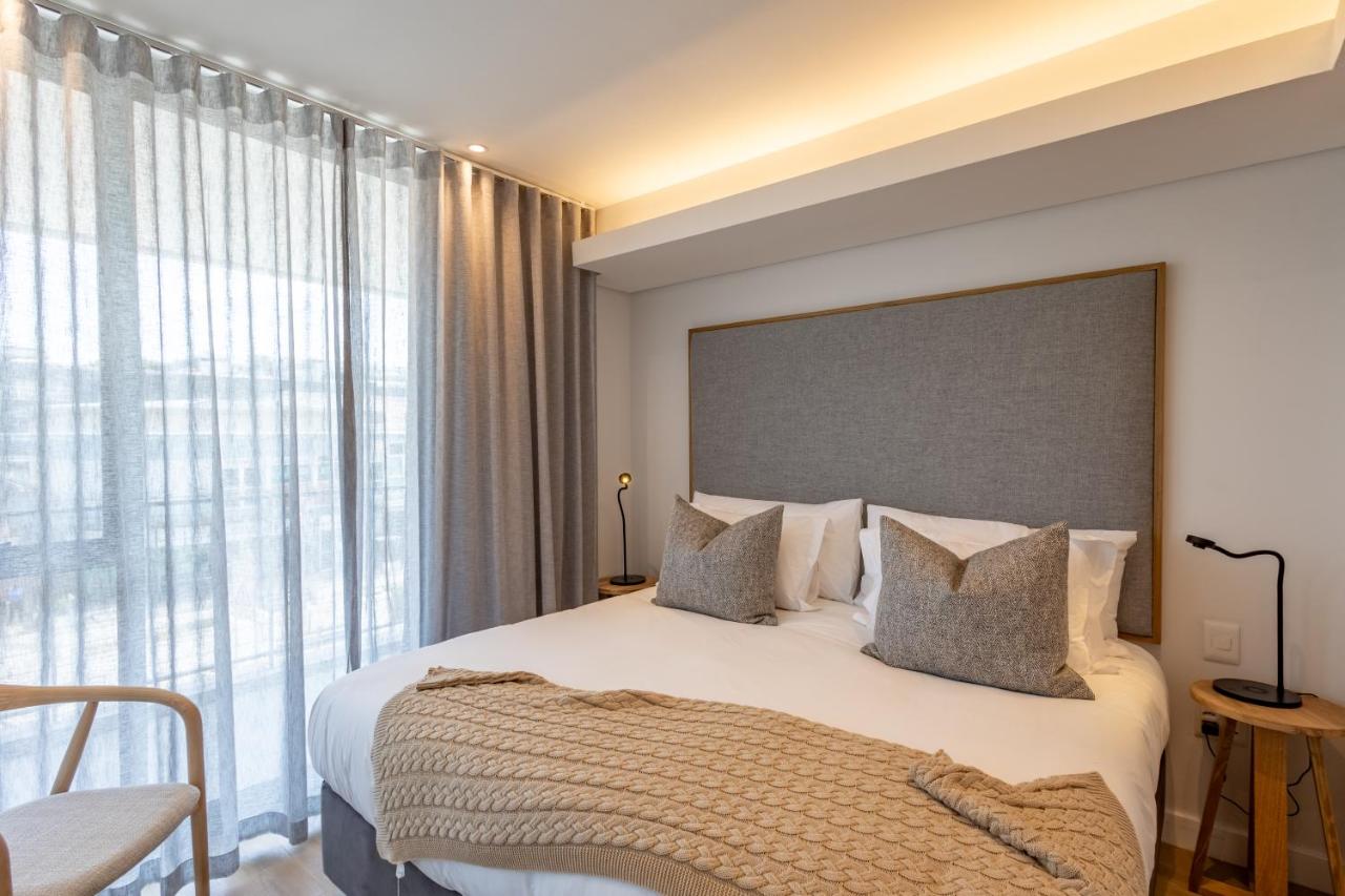 Two Bedroom Luxury Penthouse Apartment 404
