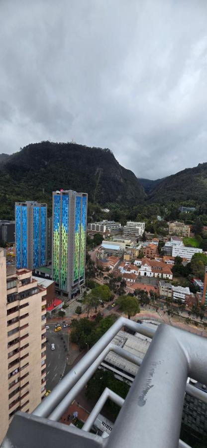 New and modern entire flat in Candelaria Bogotá - B&B