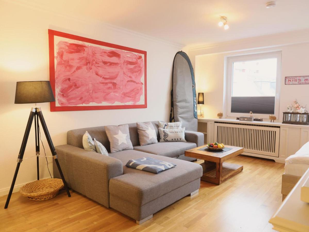 Erleben Sie Ihren Urlaub im zentral gelegenen Apartmenthaus „Strandburg im Herzen von Westerland - B&B Westerland