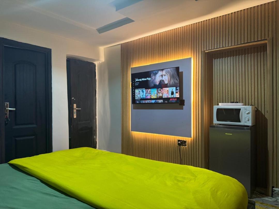 Camp David Cozy Studio Wuse 1 with 24hrs Power - B&B