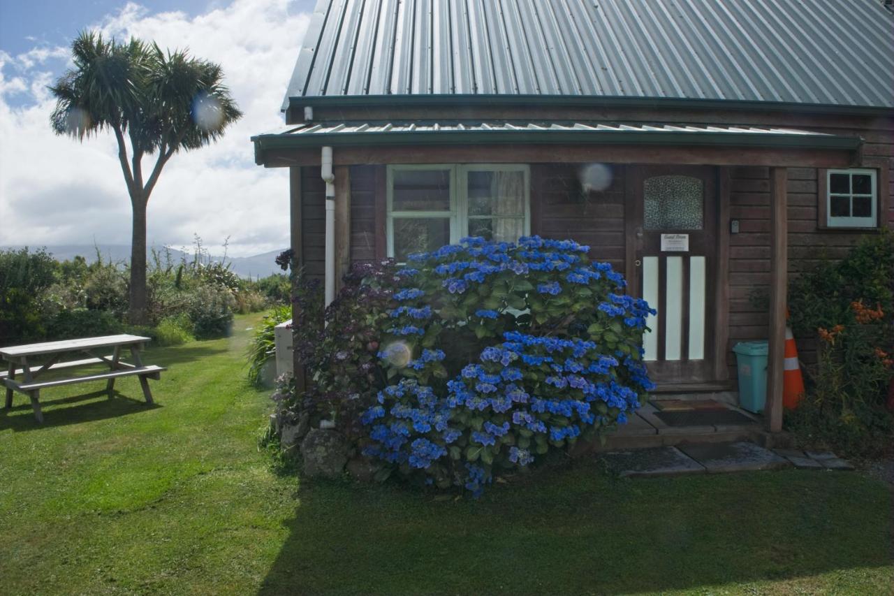 Hilltop guest room, Escape the city! - B&B