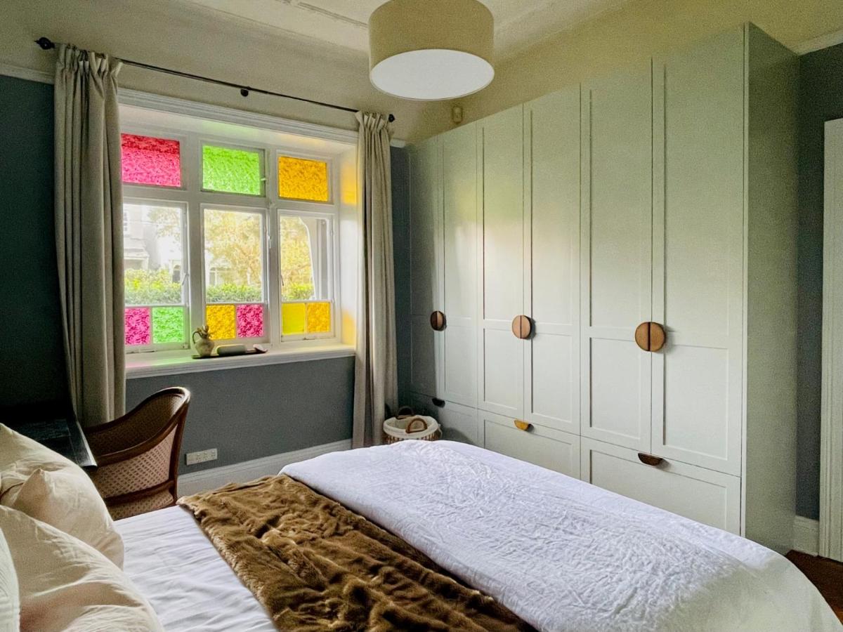Tweepersoonskamer met Gedeelde Badkamer