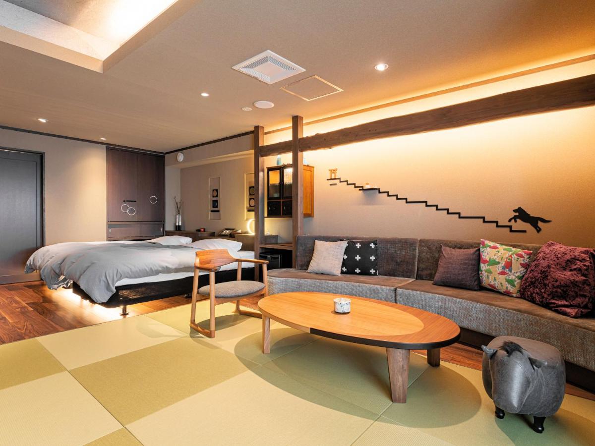 Zweibettzimmer mit eigenem Bad