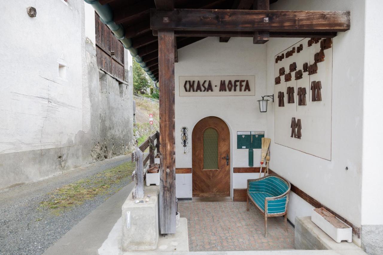 Chasa Moffa - Bed and Breakfast Vnà