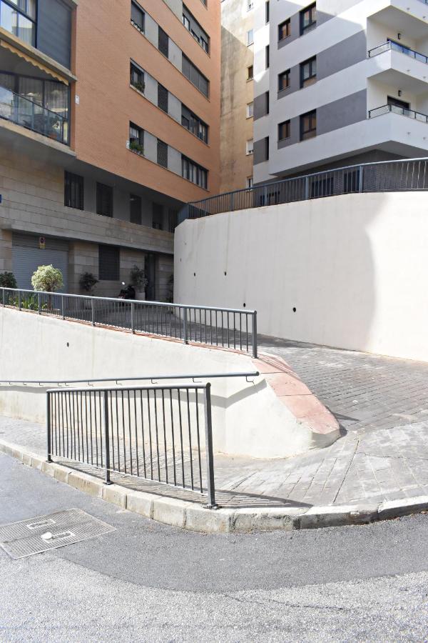 Malagueta's Home Cozy apartment with parking and swimming pool - B&B Málaga