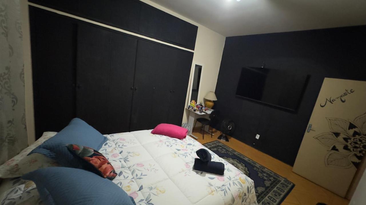 Quarto Aconchegante - Bed and Breakfast Cruzeiro
