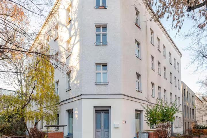 Modernes Studio in Berlin Weissensee - B&B