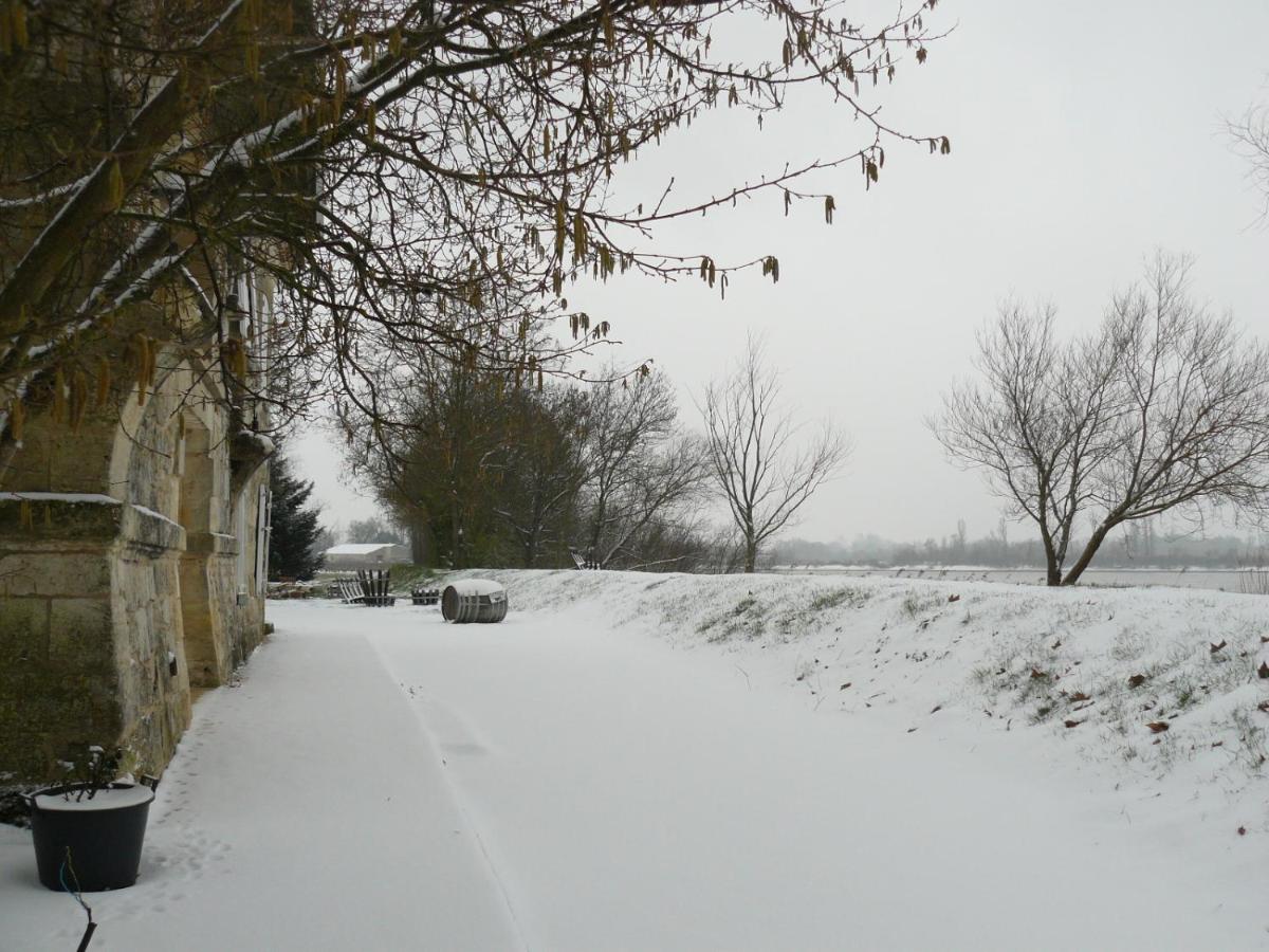 Chateau de la Vieille Chapelle - Bed and Breakfast Lugon-et-l'Île-du-Carnay