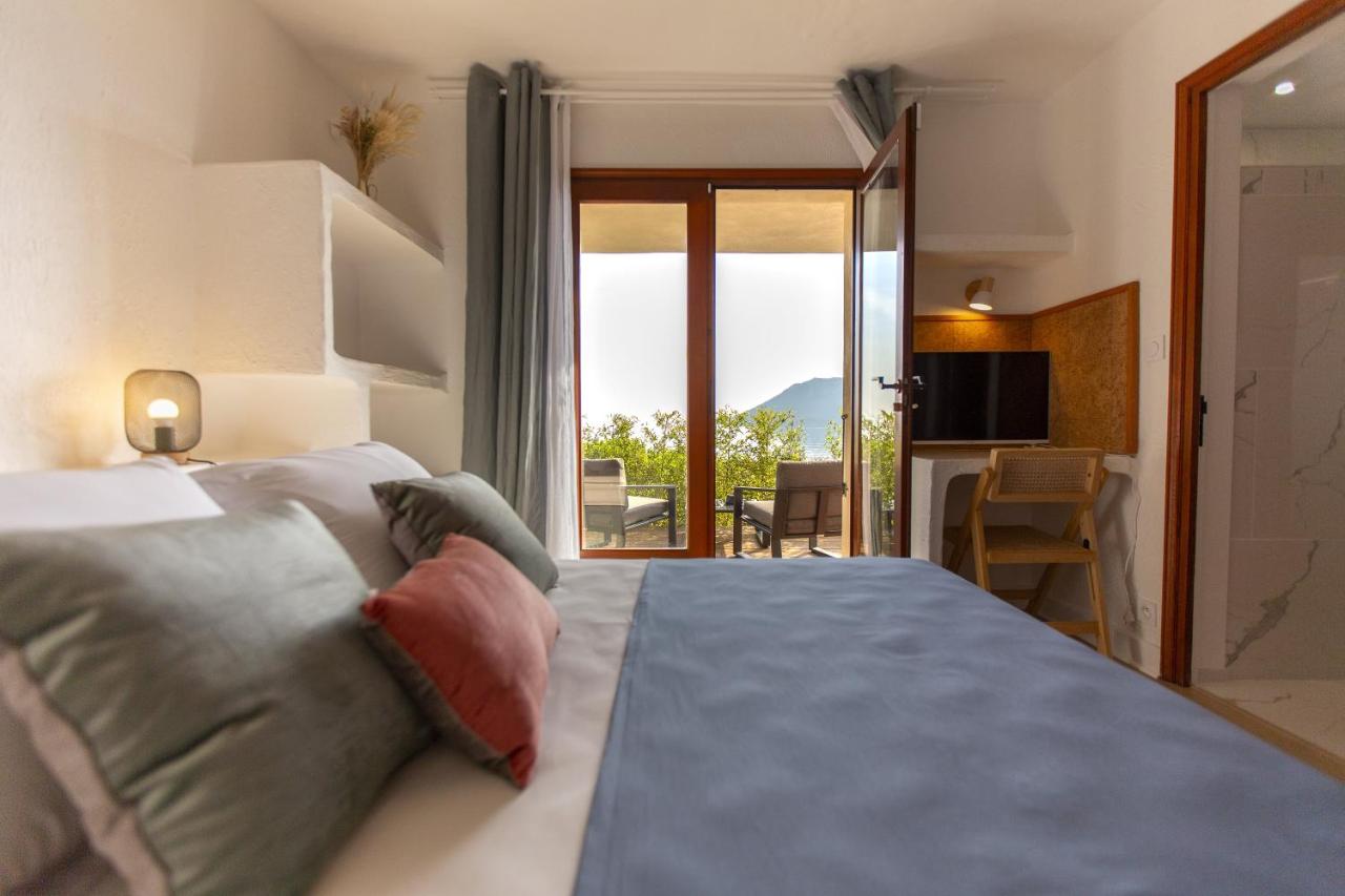 Deluxe Double Room with Sea View