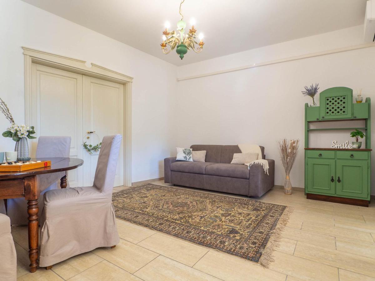 Appartamento vicino Università Parcheggio Privato - Chambres d’hôtes Ferrare