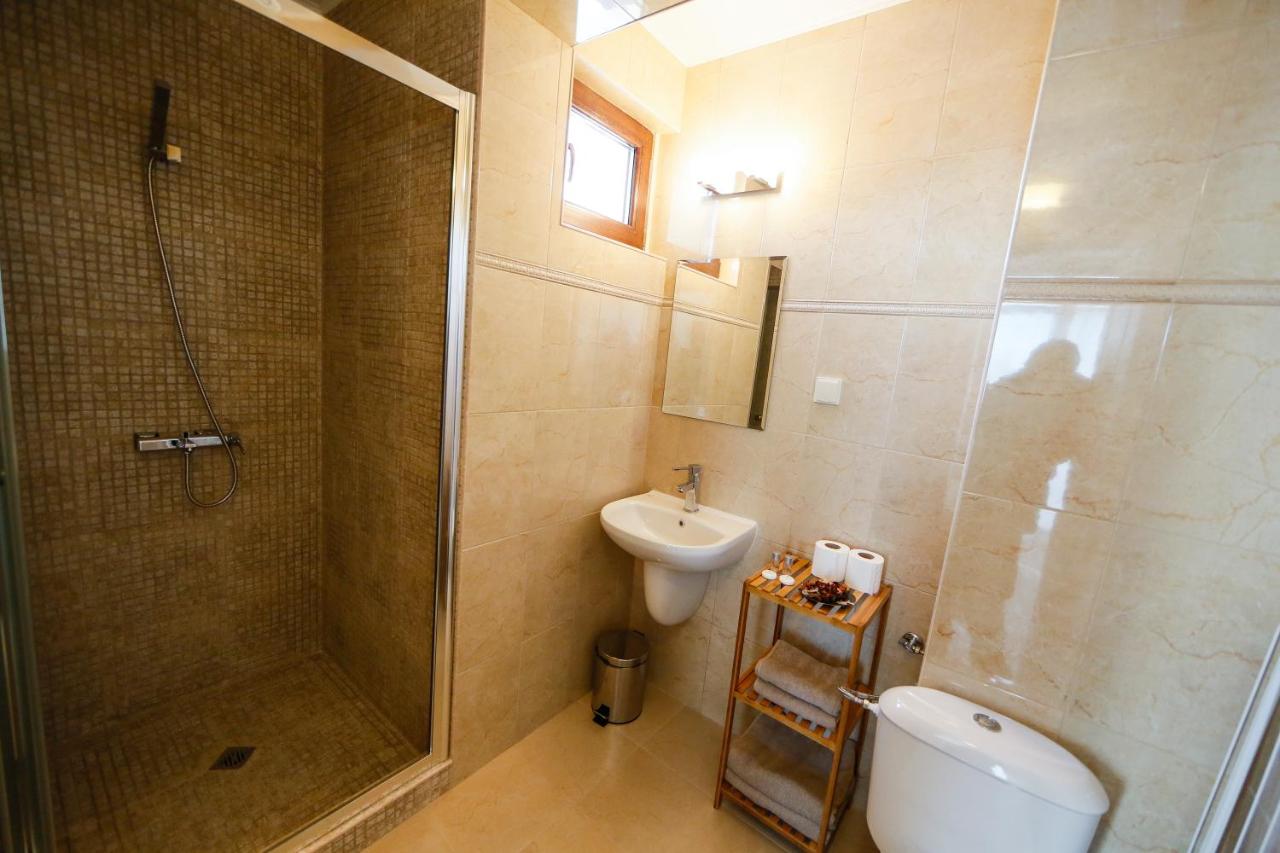 Double Room with Balcony (3 Adults)