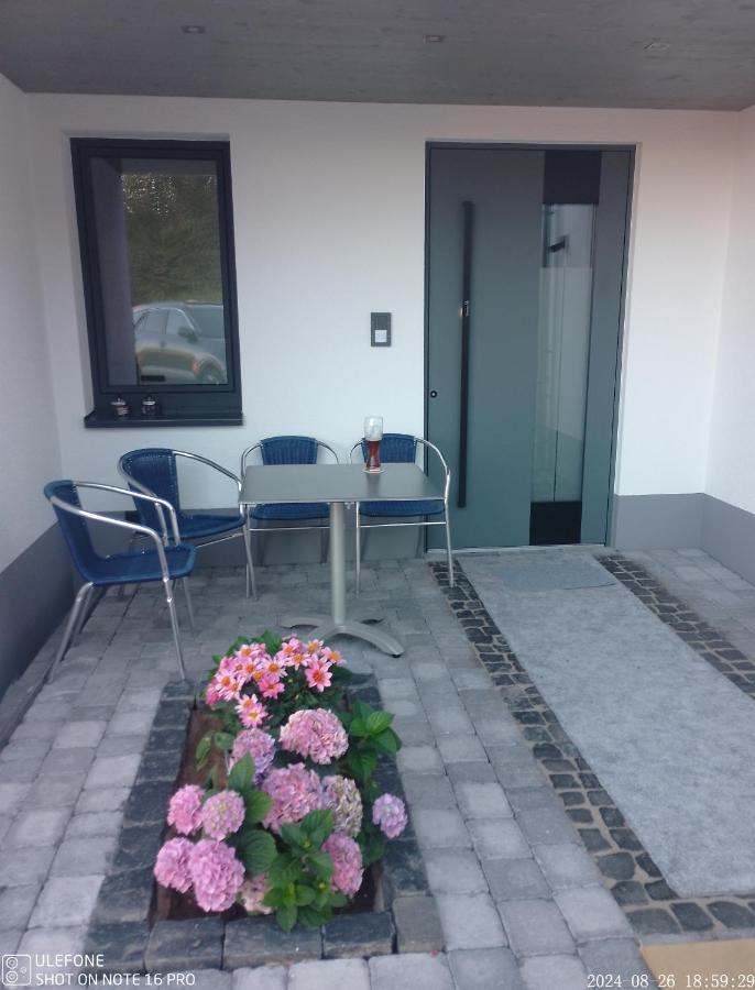 Ferienwohnung Omas Rhön-Garten - Ferienwohnung Rabennest