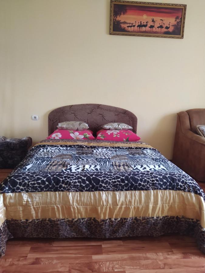 Центр города, новостройки, р-н с-н. Ворскла - Bed and Breakfast