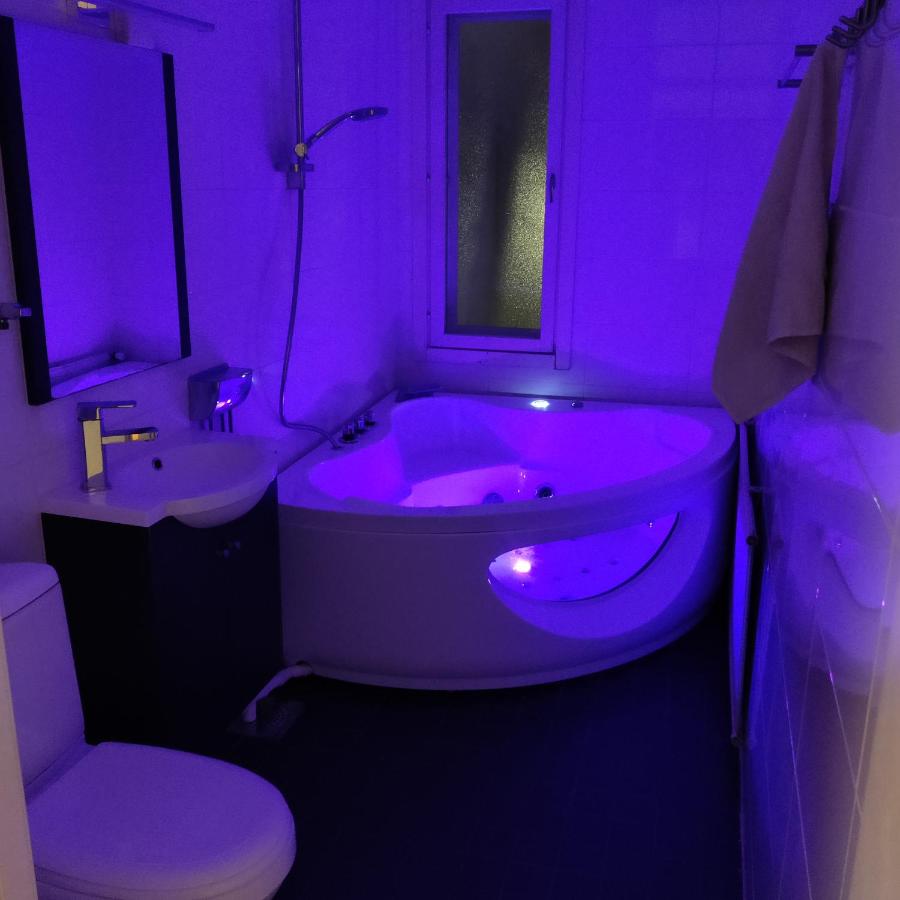 Poreamme ja koristetakkakaksio - B&B