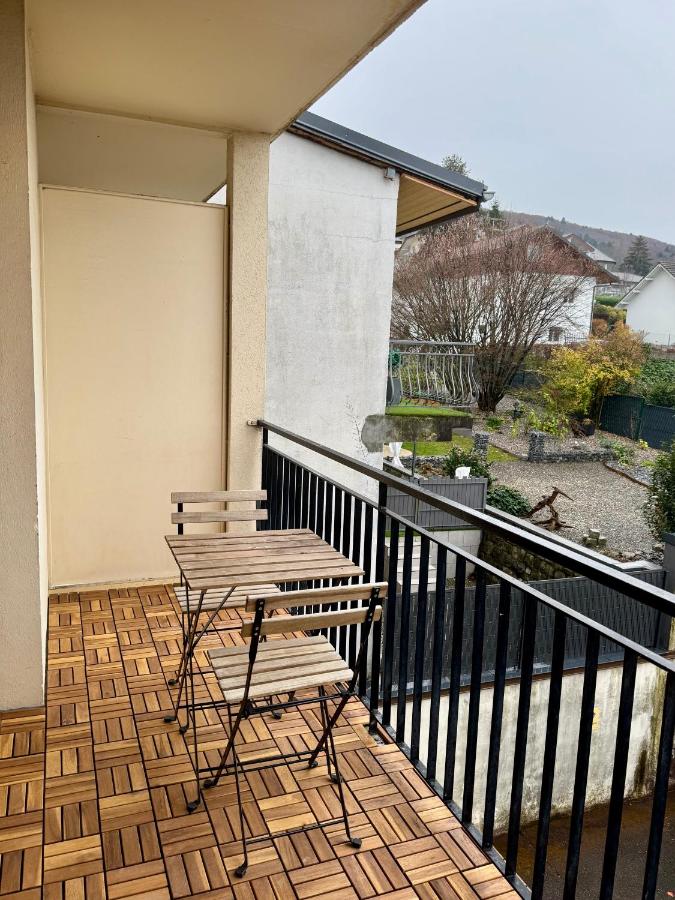 Chaleureux studio entre lac et montagnes - B&B