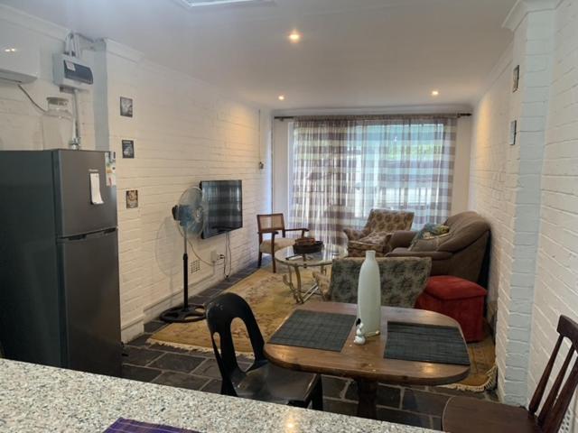 Ahava Accommodation - Ferienwohnung