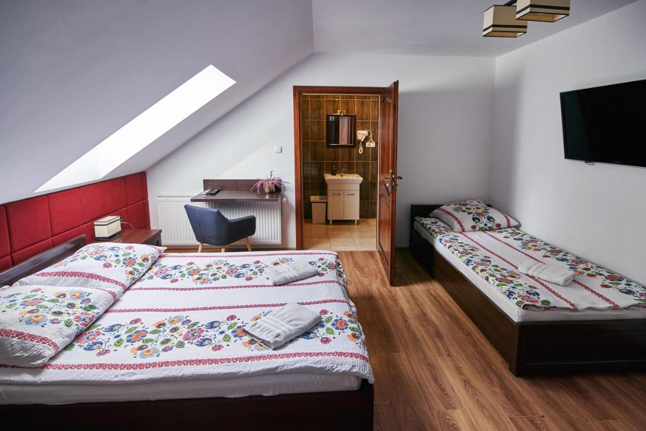 Triple Room with Bathroom