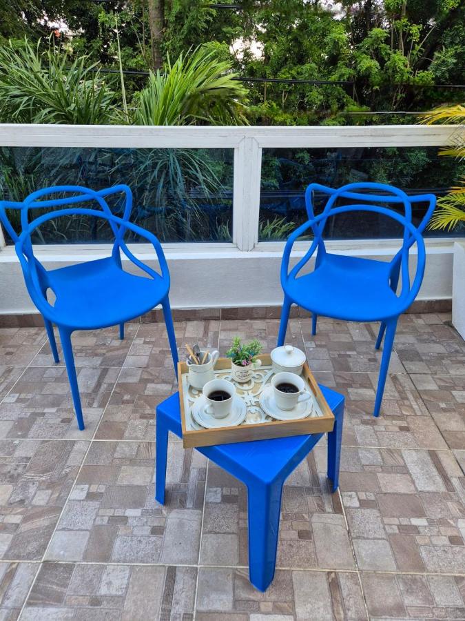 Terraza Doña Antonia, impuestos incluidos. - B&B
