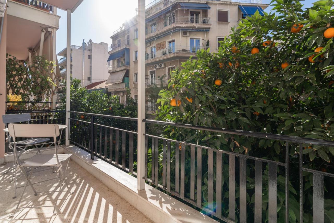 City Center Balcony Escape - B&B Athens