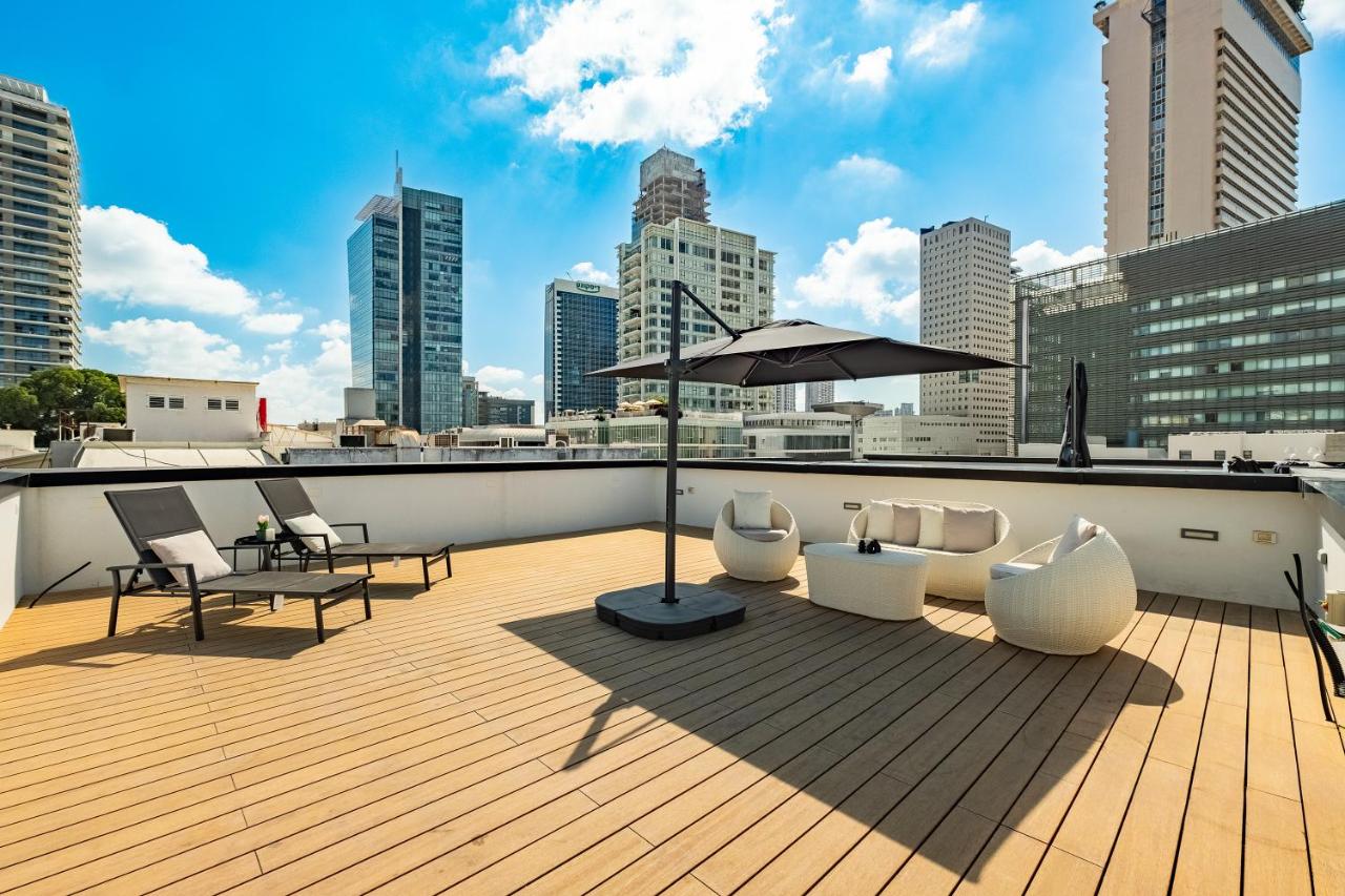 Four-Bedroom Platinum Apartment