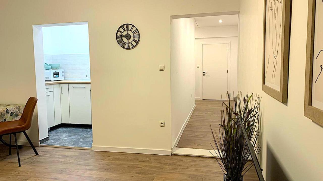 Apartamento con balcón