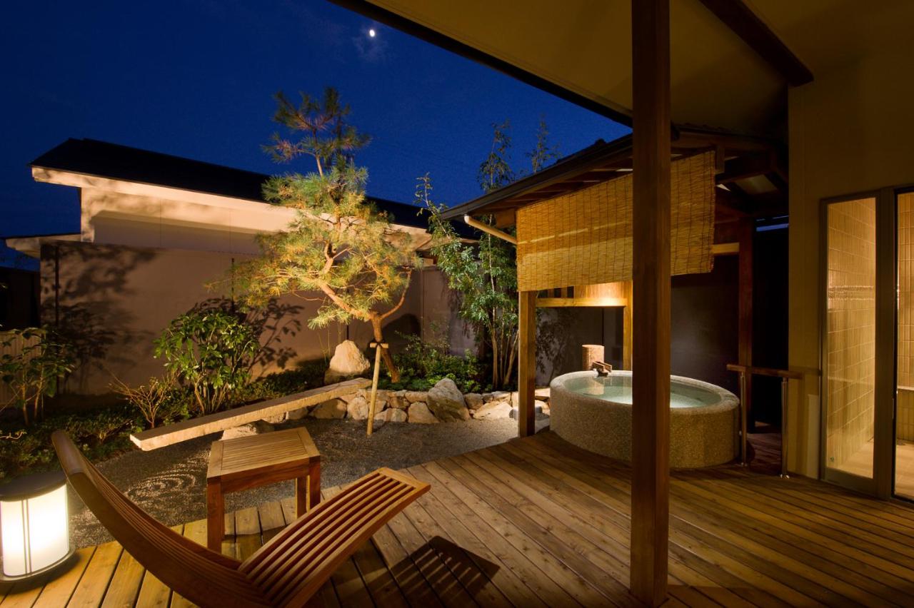 Superior Room with Tatami Area with Open-Air Bath and Garden View