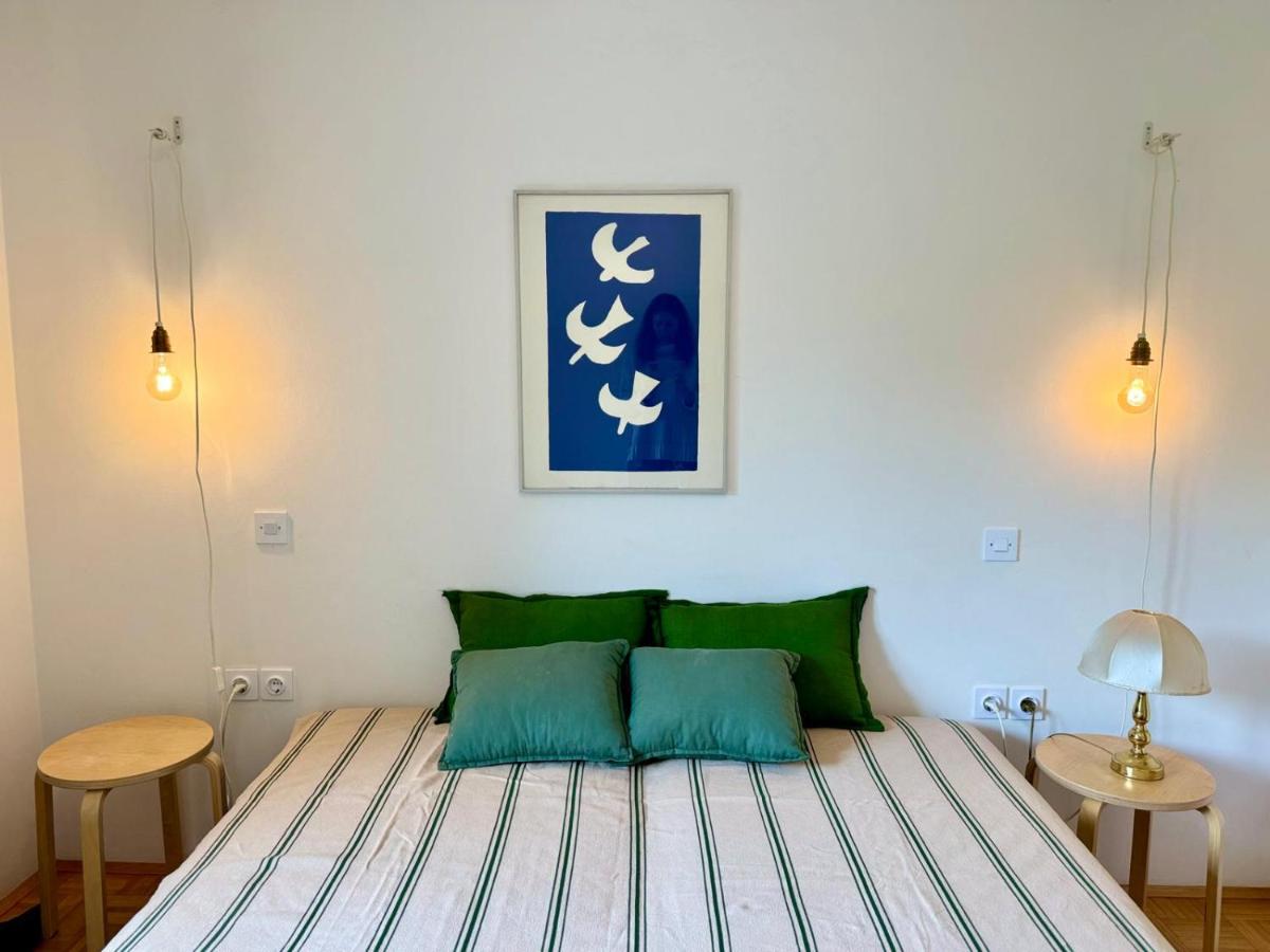 One-Bedroom Apartment with Balcony and Mountain View  