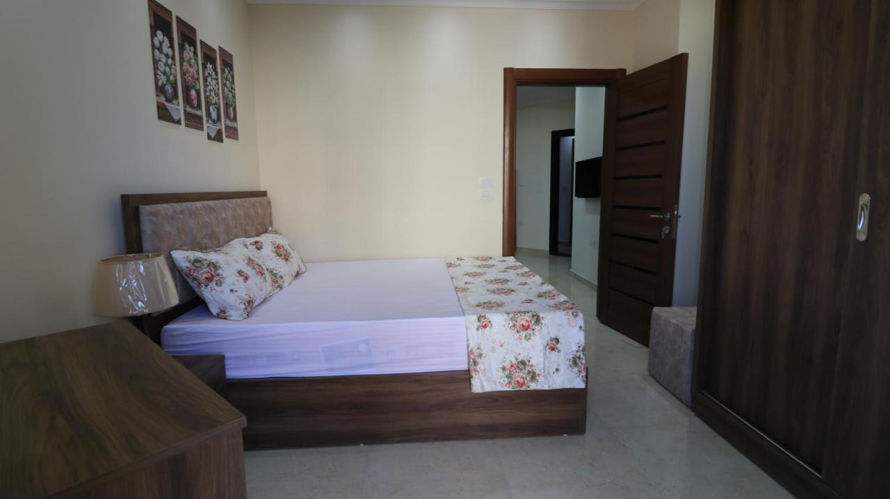 One-Bedroom Apartment with Balcony and Water View