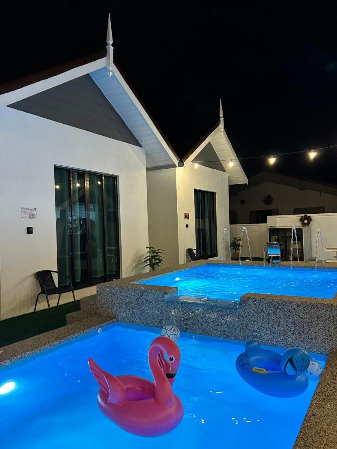 Dtamu Mama Roomstay Kerteh w Pool and Wifi - Ferienwohnung