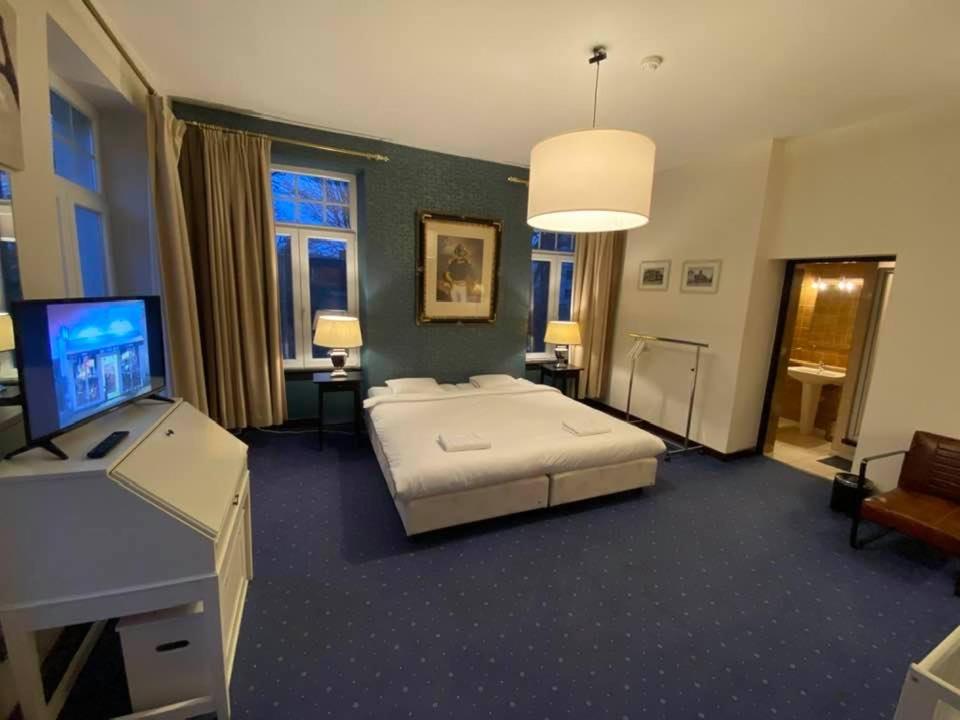 Deluxe Doppel-/Zweibettzimmer