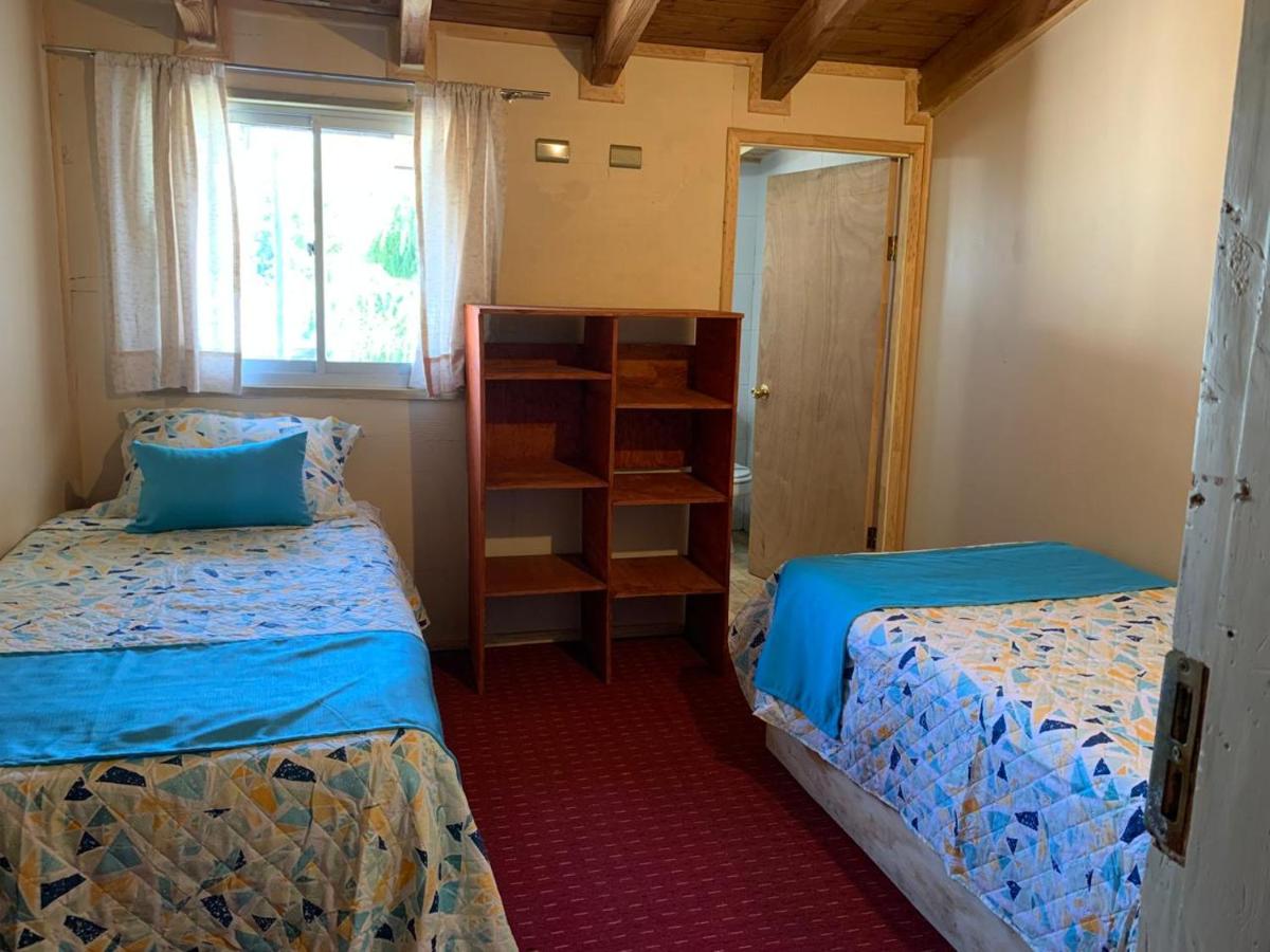 Chambre Lits Jumeaux avec Salle de Bains Privative