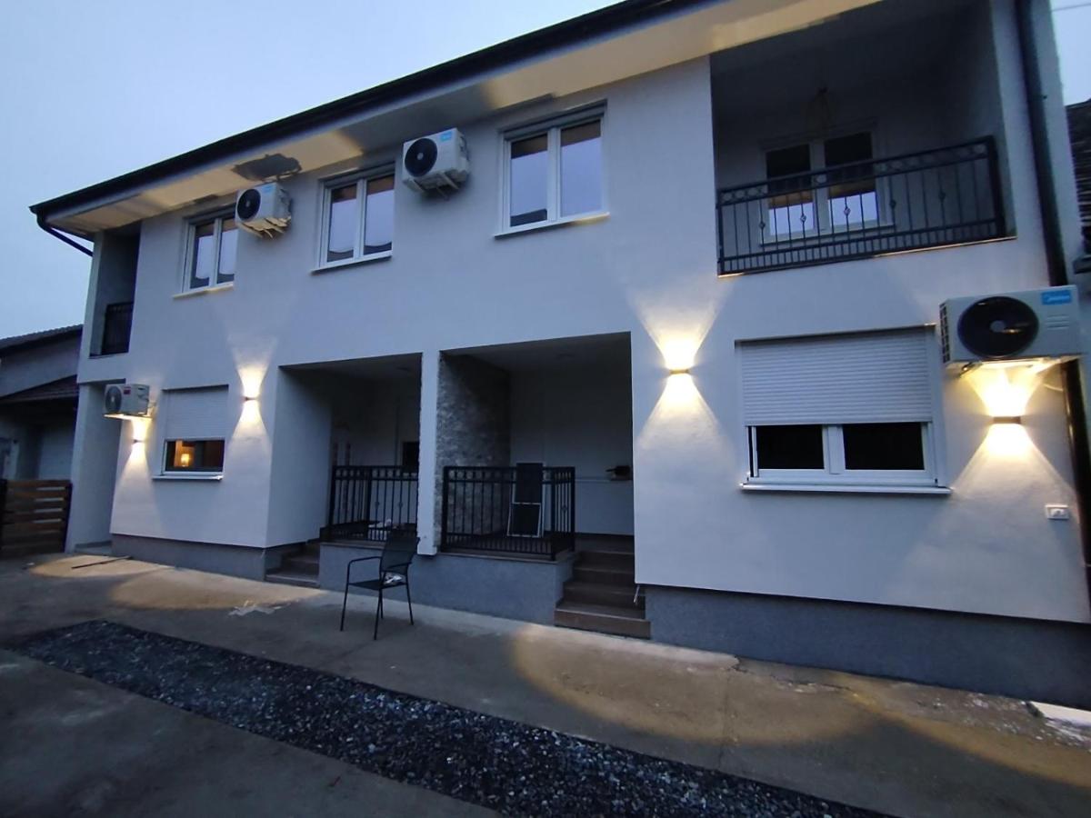Surčin Central Stay - B&B