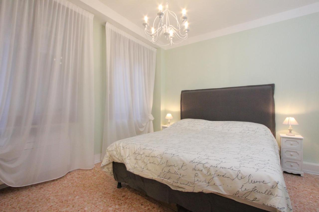 Appartamento con 2 Camere da Letto - Canale San Marco