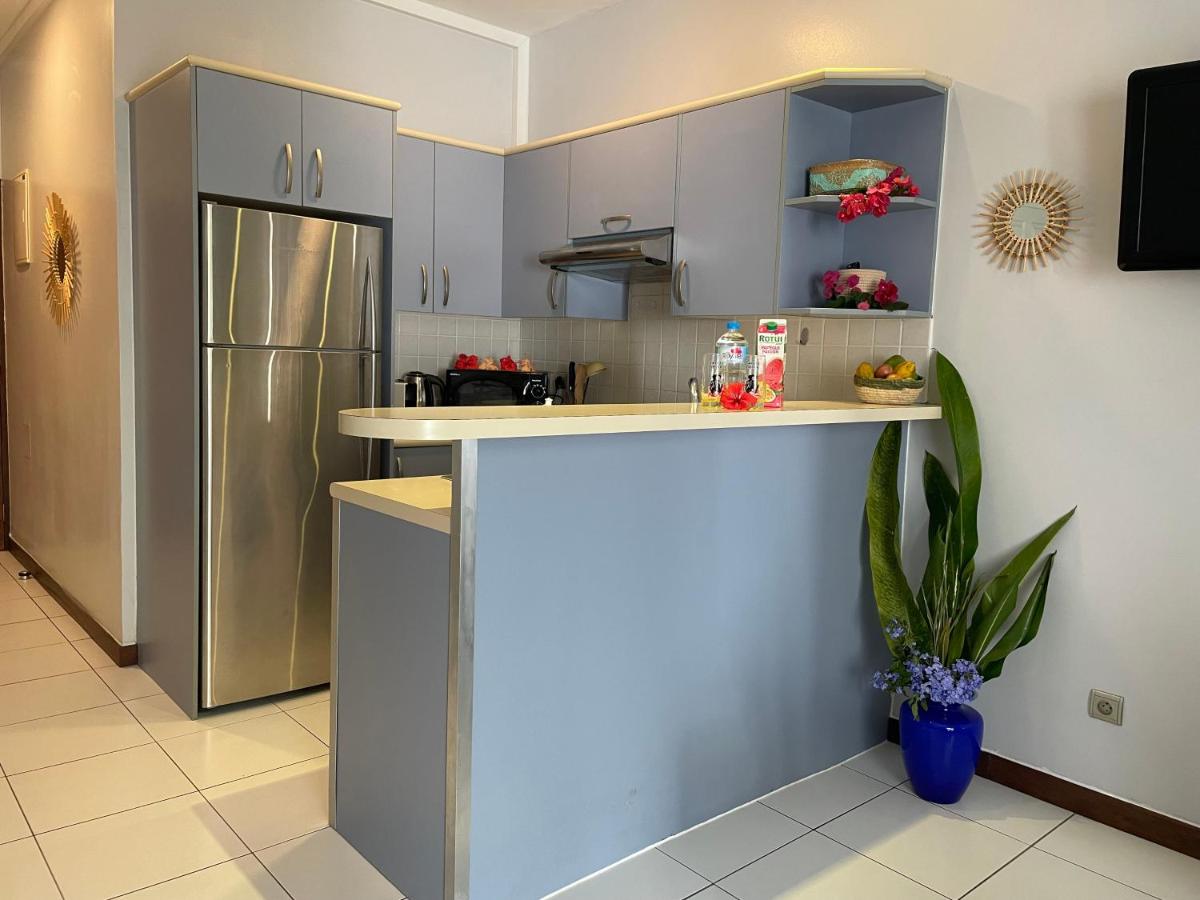 Appartement Papeete-Airport, Parking, wifi,AC,Pool - Bed and Breakfast