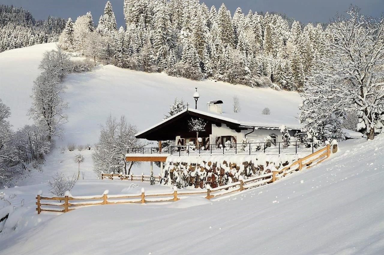 CHALET KITZBICHL by Alpin Charme Apartments - B&B