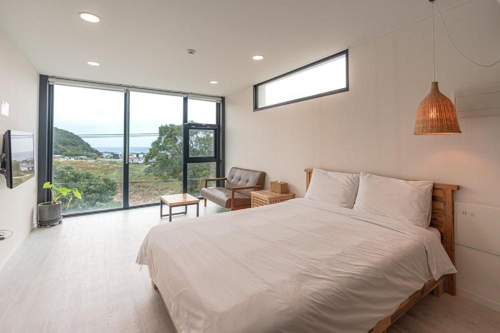 Double Room 5