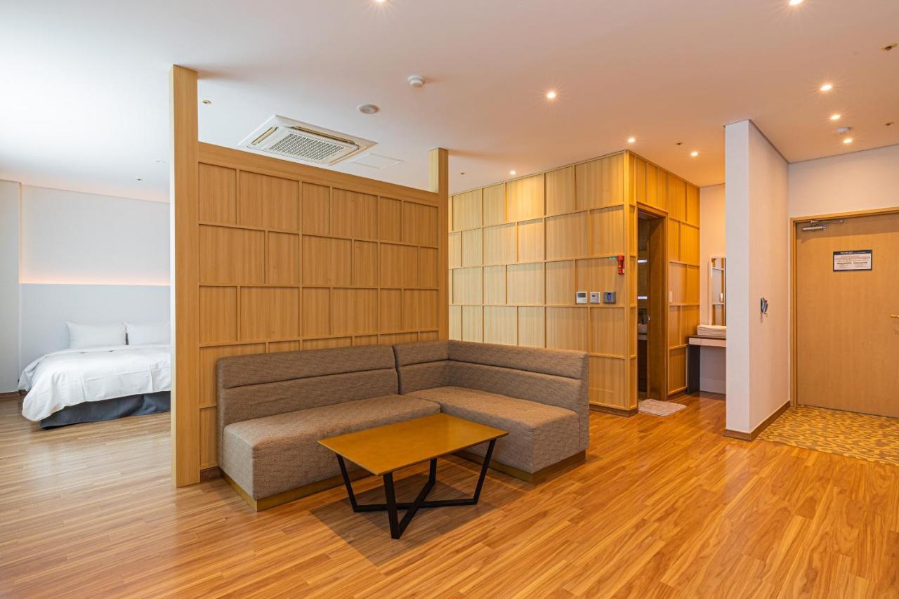 Quadruple Room 3