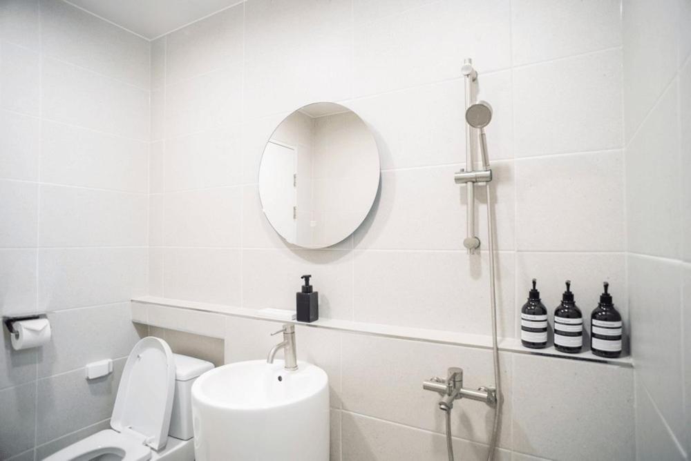 Double Room 6