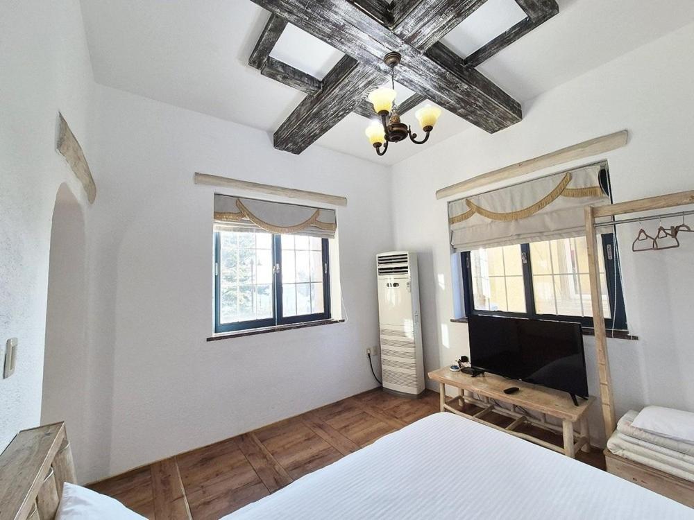 Double Room 2