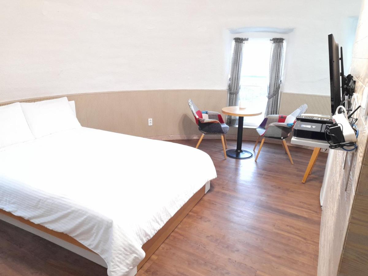 Double Room 3