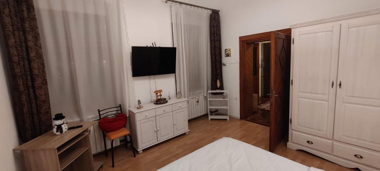 Cozy Apartment - B&B Sibiu