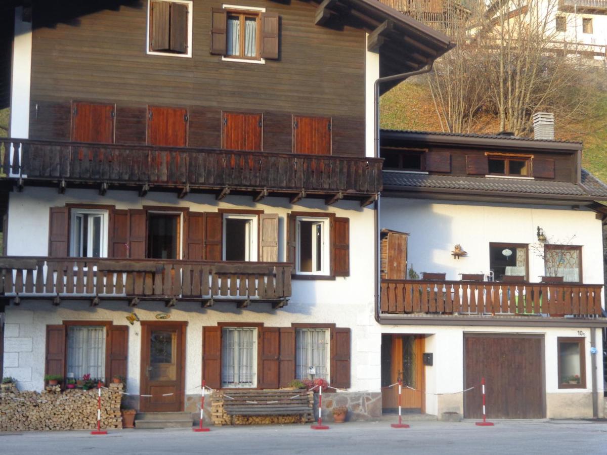 Appartamento con 2 Camere da Letto e Bagno Privato Esterno