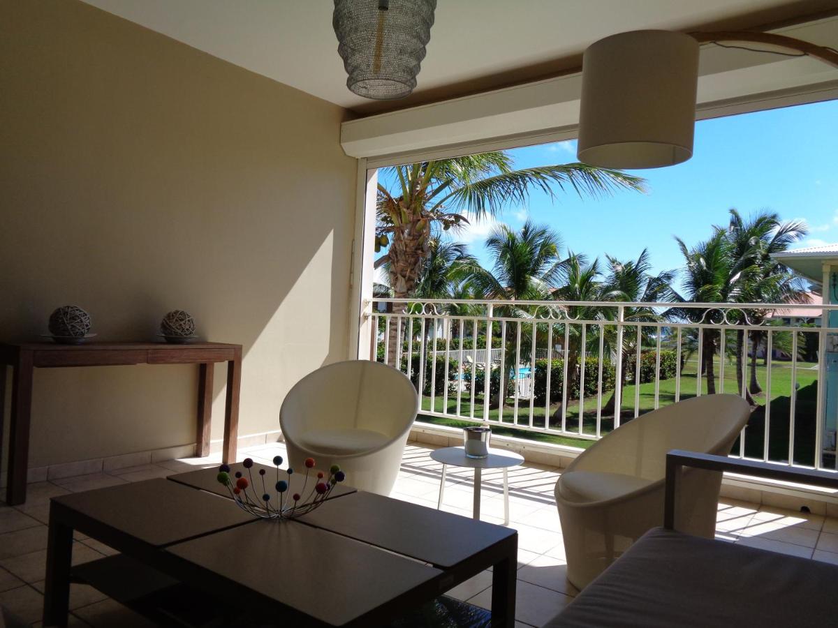 Spacieux et Chic au bord du Lagon - B&B