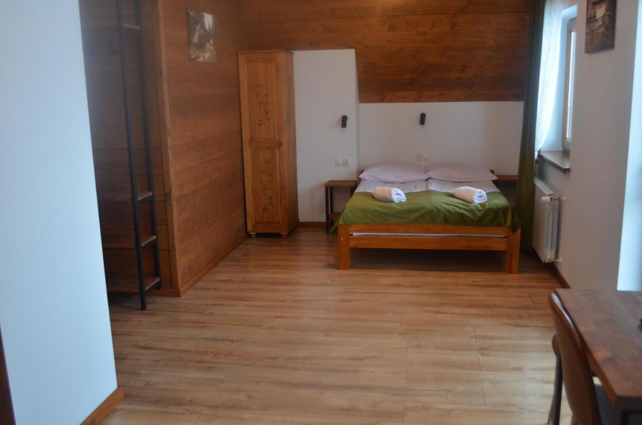 Triple Room with Mountain View